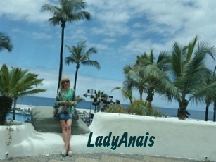 LadyAnais