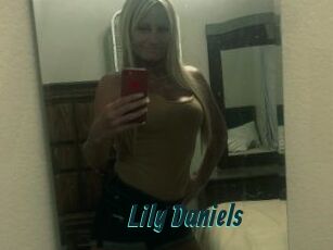 Lily_Daniels