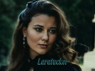 laratucker Lucy Live