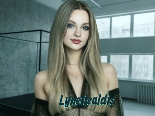 lynettealdis Lucy Live