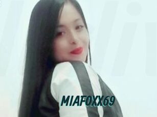 MIAFOXX69