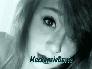 Mackenzie_Davis