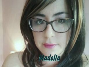 Madelia Lucy Live