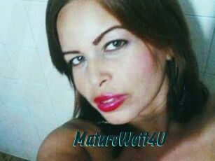 MatureWett4U Lucy Live