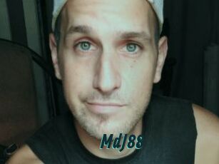 MdJ88