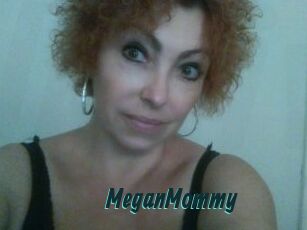 MeganMommy Lucy Live