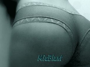 MiaBlunt Lucy Live
