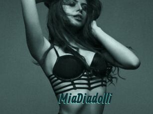 MiaDiadolli Lucy Live