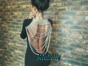 Mia_Dolly