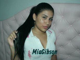 Mia_Gibson