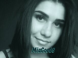 MiaGoodG