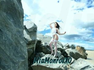 MiaMonroeXO