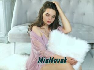 MiaNovak