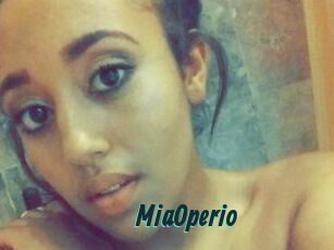 Mia_Operio