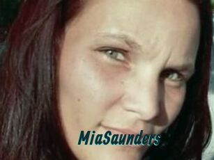 MiaSaunders