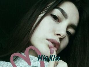 Mia_Kiss_