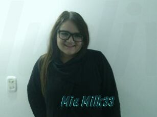 Mia_Milk33