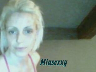 Miasexxy Lucy Live