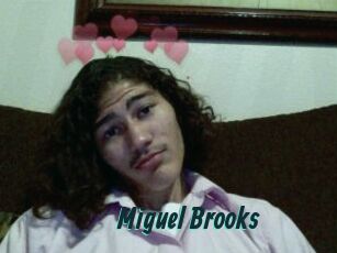 Miguel_Brooks Lucy Live