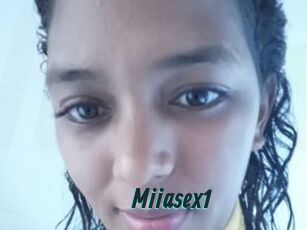 Miiasex1 Lucy Live