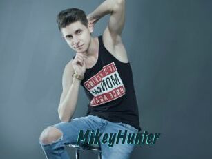 MikeyHunter Lucy Live