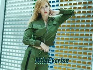 MilaEverton Lucy Live