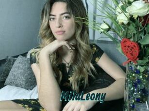 MilaLeony