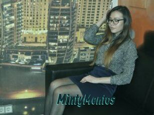 MintyMentos Lucy Live