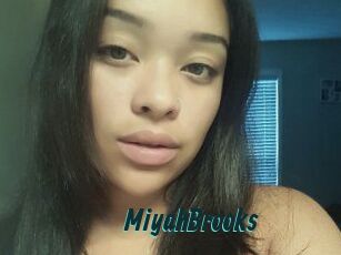 Miyah_Brooks