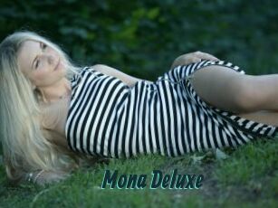 Mona_Deluxe_