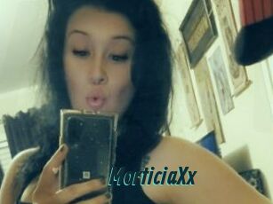 MorticiaXx