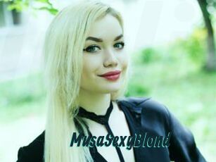 MusaSexyBlond