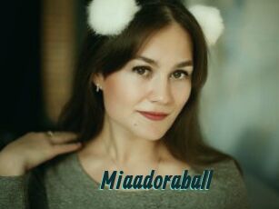 Miaadoraball