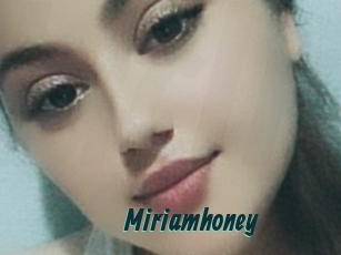 miriamhoney Lucy Live