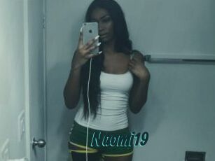 Naomi19