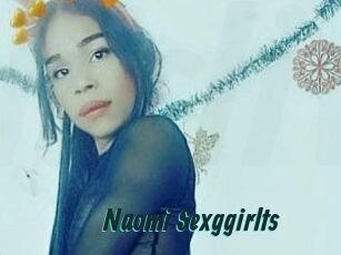 Naomi_Sexggirlts