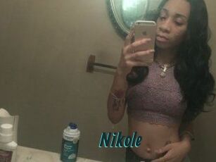 Nikole_