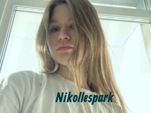 nikollespark Lucy Live