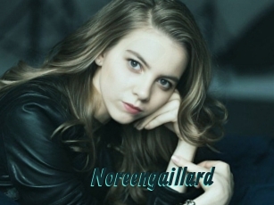 noreengaillard Lucy Live