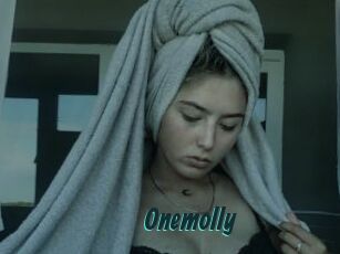 onemolly Lucy Live