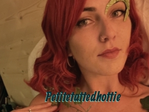 Petitetattedhottie