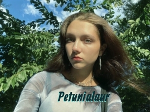 Petunialaur