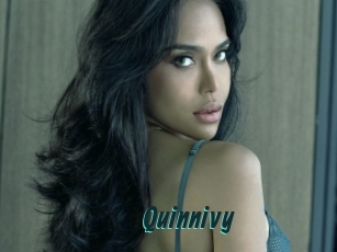 quinnivy Lucy Live