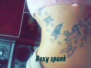 Roxy_spank