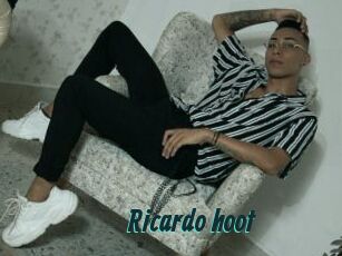 Ricardo_hoot