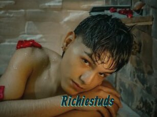 Richiestuds