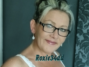 Roxie34dd