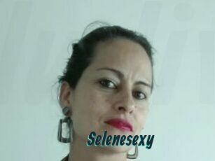 Selenesexy