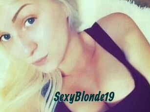 SexyBlonde_19