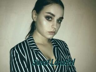 Sweet_LaraGirl
